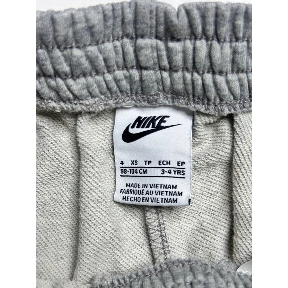 Nike Kids Fleece Shorts Gray Size 4 (3-4 Yrs)